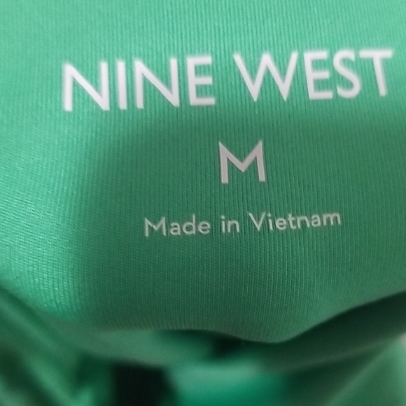 Nine West Emerald Green Square Neck Tank Top - Picture 3 of 3